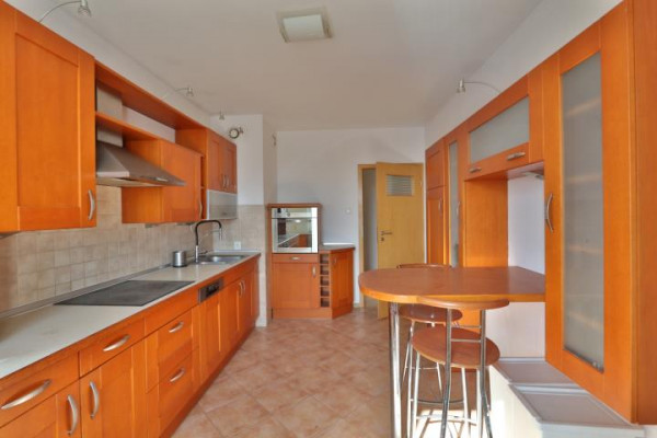 mazowieckie, Warszawa, Mokotów, Sadyba, al. gen. Wł. Sikorskiego, 4-5 pokoi,140m2,Stegny,Aleja Gen.Sikorskiego